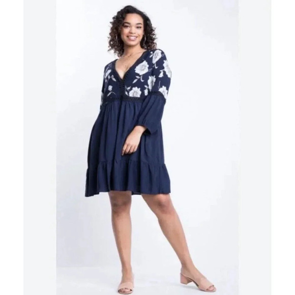 Co Dresses & Skirts - C.O.C Clothing Obsessed Dress Size 1X Boho style navy floral 3/4 length sleeve